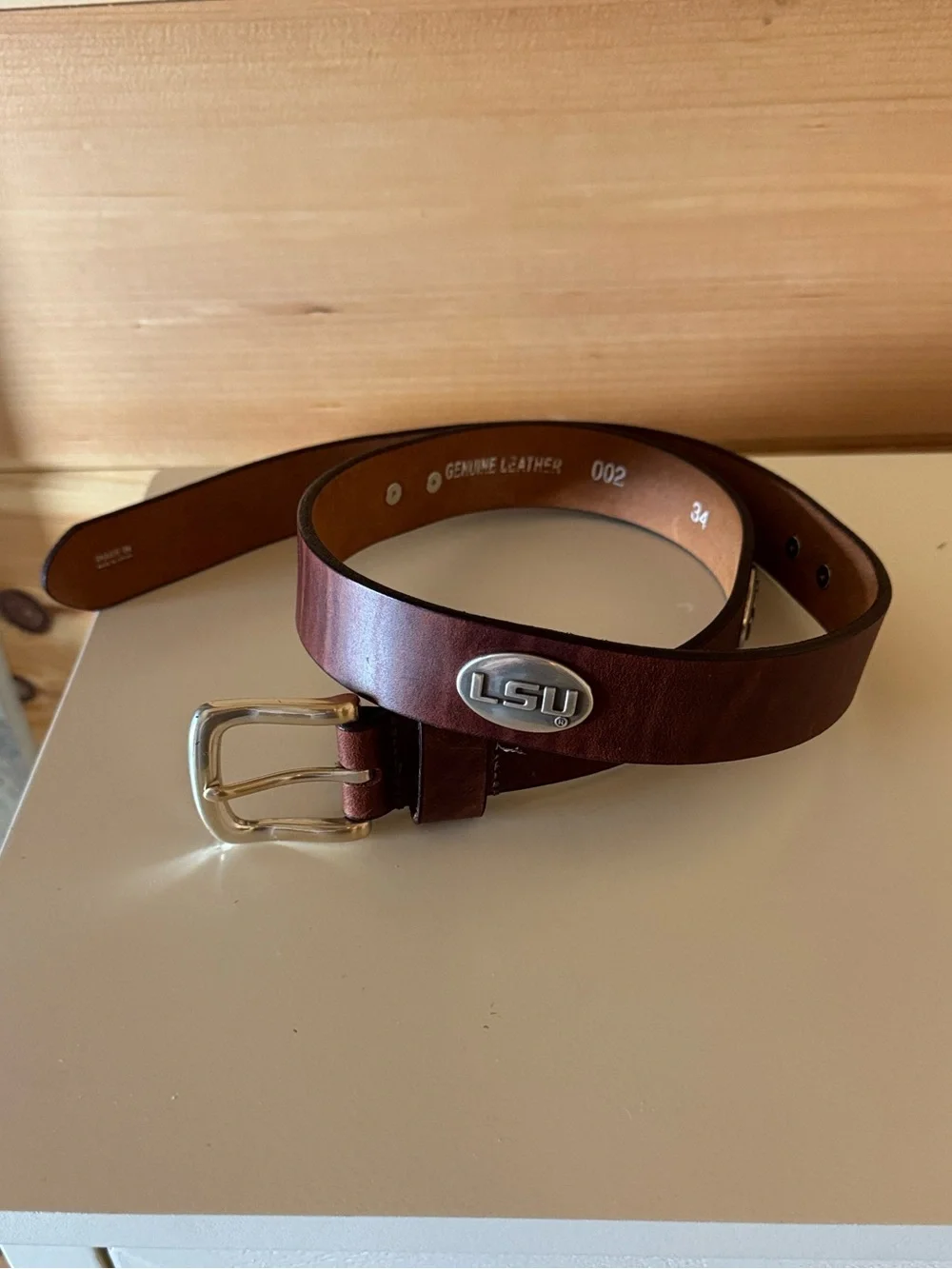 LSU Tigers smooth brown leather belt with LSU metal conches Size 34